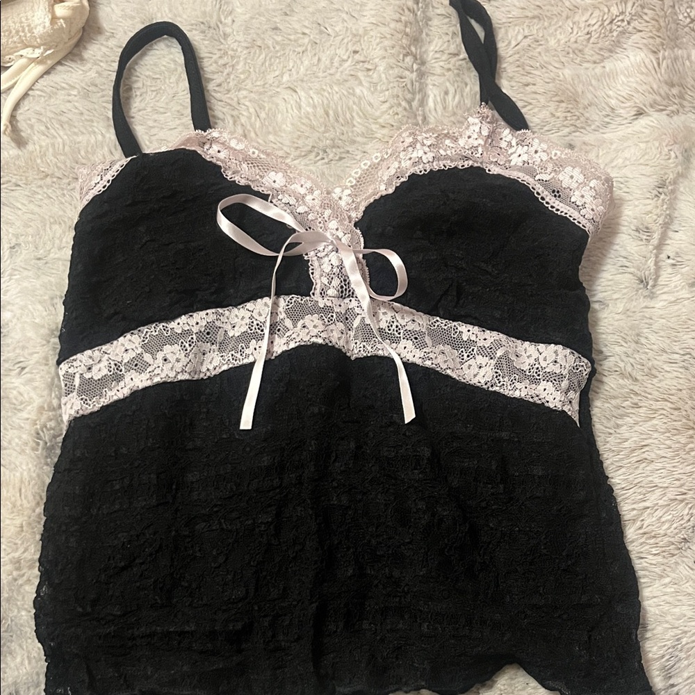 ROMWE Black and Pink Lace Camisole